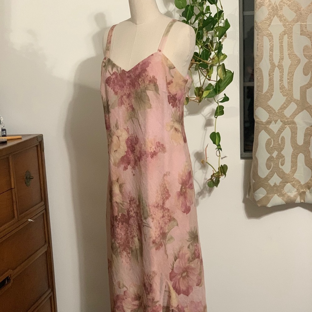 Vintage blush flower print dress